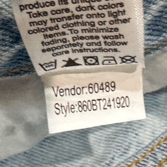 Pacsun high waist baggy ripped distressed jean light wash style #: 860BT241920 - Picture 5 of 7